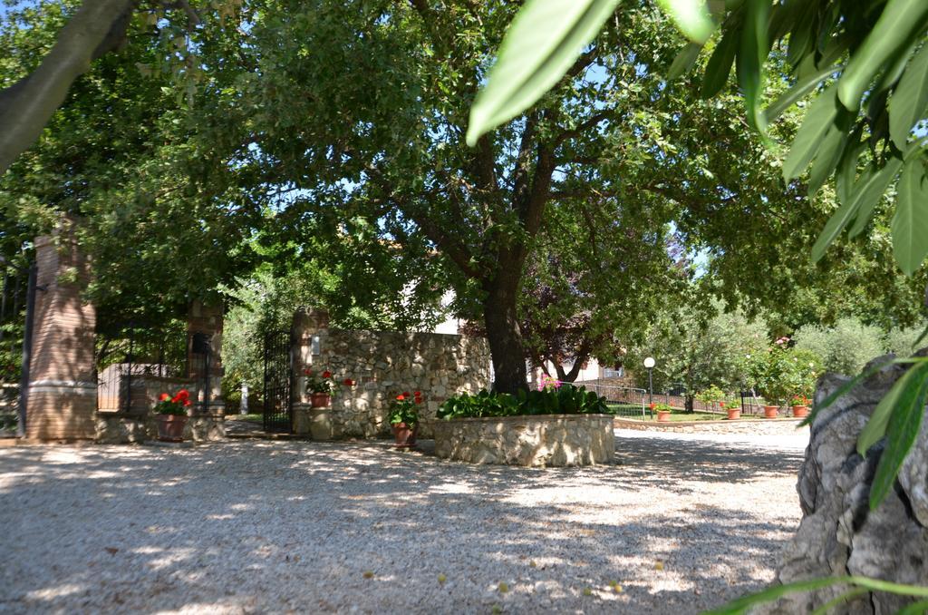 Casale Santa Caterina Aparthotel Amelia Exterior foto